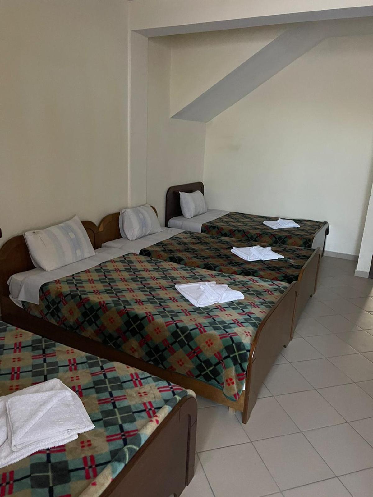 Hotel Saint Marena Pogradec Exterior photo